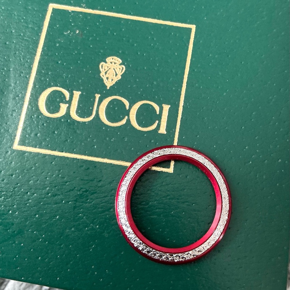 Diamond cut bezel for GUCCI watch ( NO WATCH INCLUDES❗️) - Picture 2 of 4